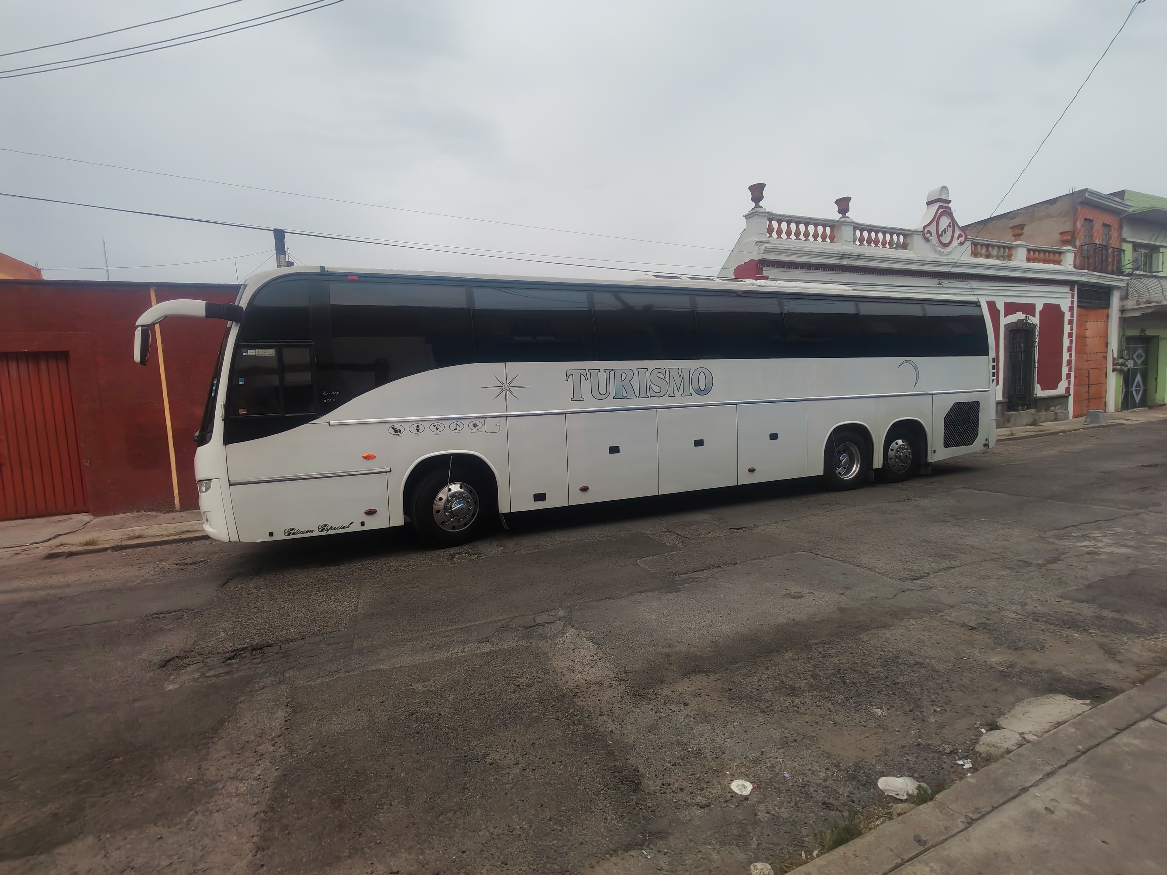 Camión Volvo - foto 3